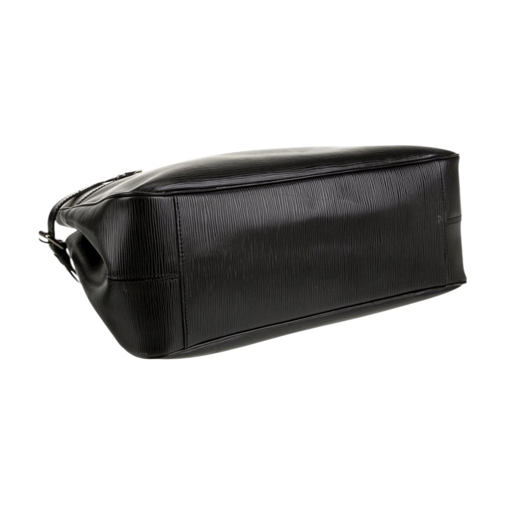 Louis Vuitton Passy PM Black Epi Leather Handbag  Authentic Excellent Condition - Picture 10 of 15